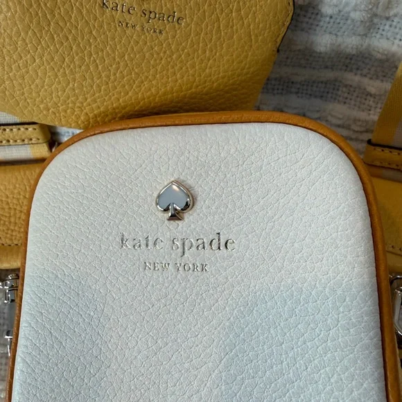 Kate Spade Emma Mini Zip Crossbody *Brand New* - Picture 2 of 4